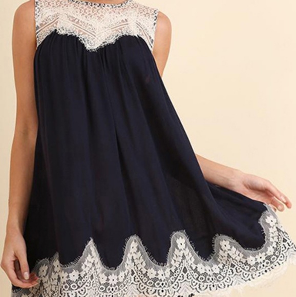 Navy Blue Lace Tunic - Picture 4 of 6